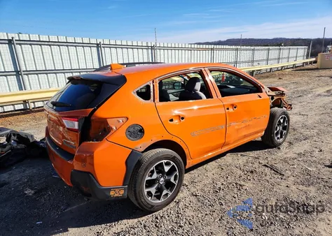 2018 Subaru Crosstrek Premium z USA, uszkodzony, nr VIN JF2GTABC0JH330812